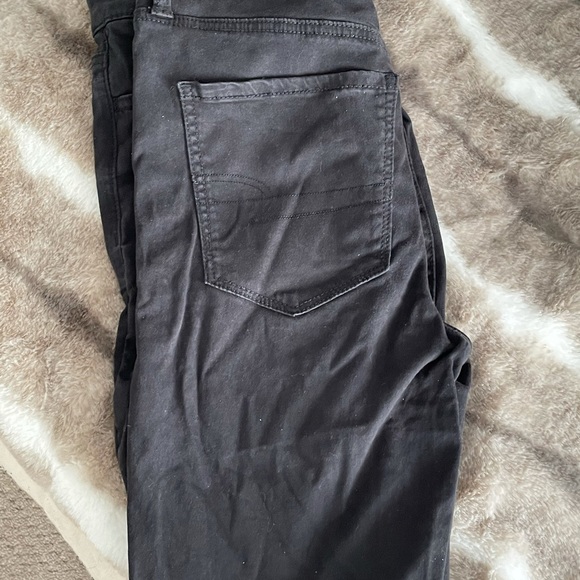 AE high wasted skinny jeans - Picture 2 of 2